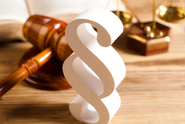 Akcionaři a valná hromada